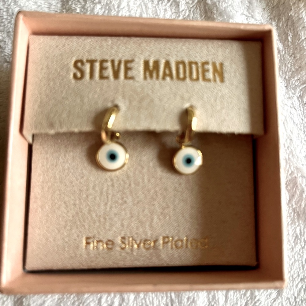 Steve Madden Jewelry Set